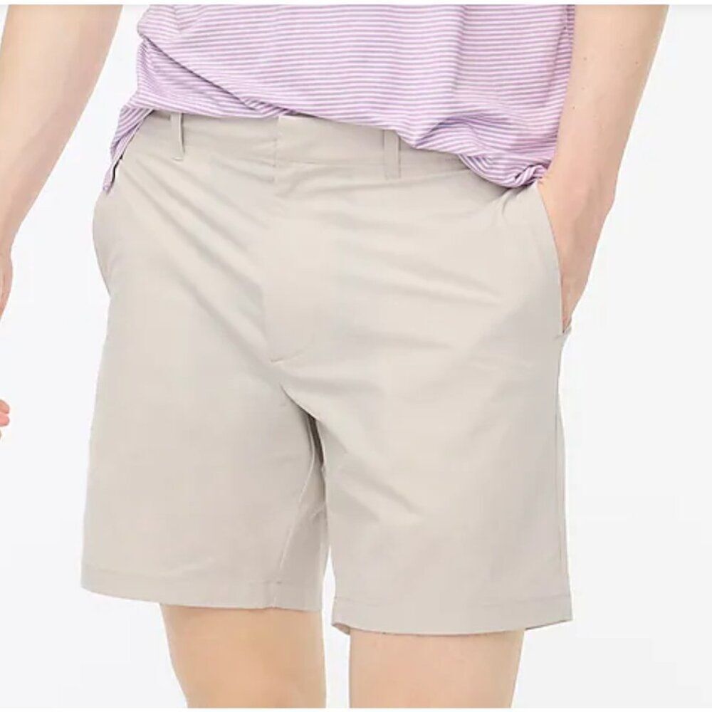 J. Crew Factory AL095 Stone 7" Tech Shorts NWT size 35